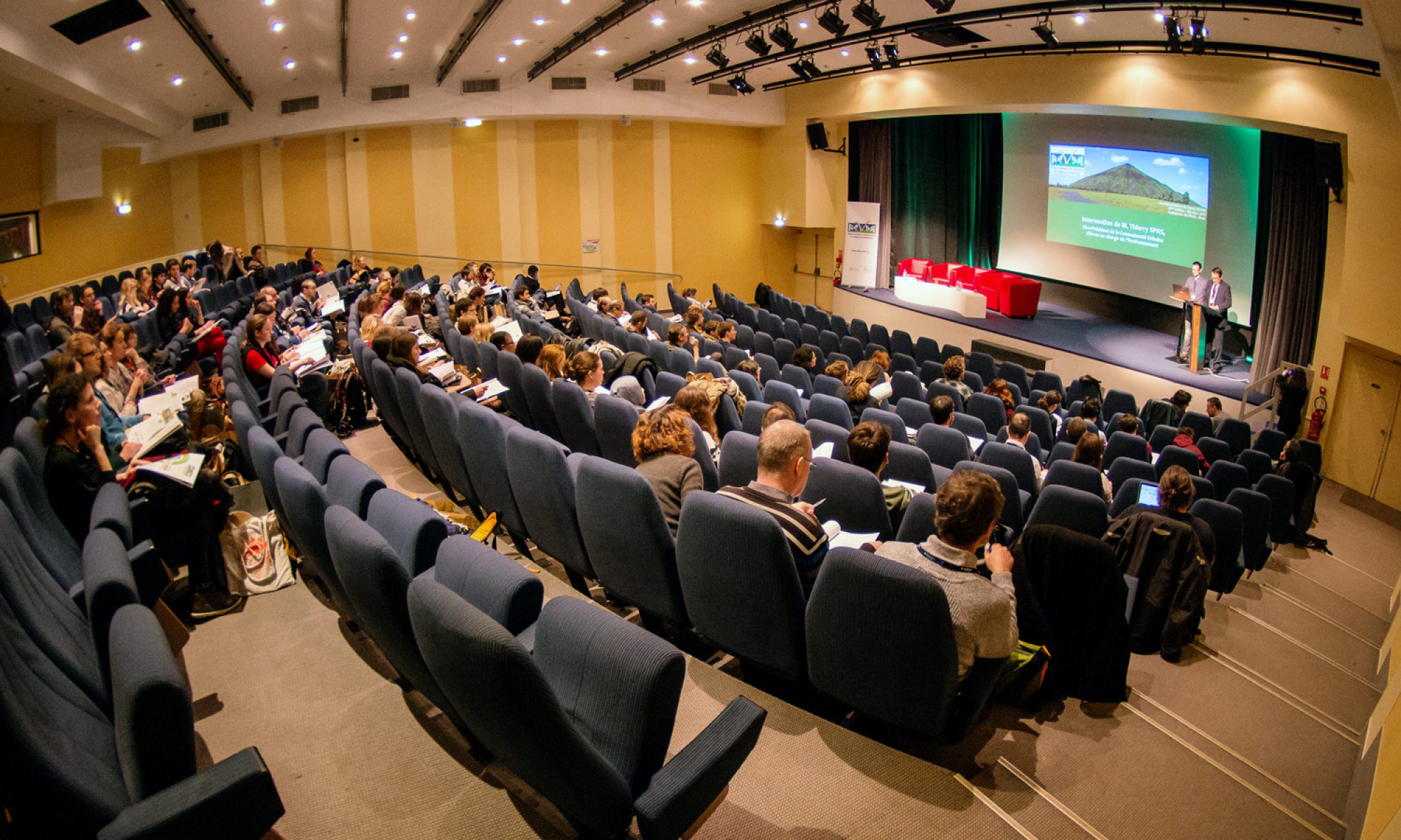 Lire la suite à propos de l’article REVER 9